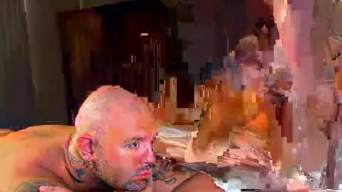 Snapshot of bonnieandclyde540767 chatting on 07-06-26, 04:09 bonnieandclyde540767 online show from 07-06-26, 04:09
