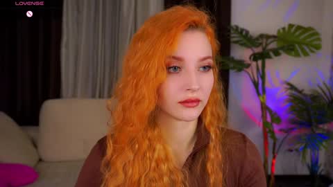 Snapshot of bonniecannon chatting on 02-08-25, 04:14 Grace online show from 02-08-25, 04:14