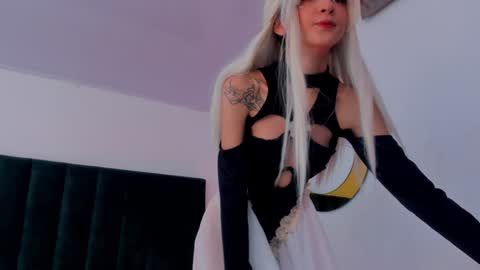 Snapshot of bonniecute_ chatting on 12-24-24, 03:37 online show from 12-24-24, 03:37