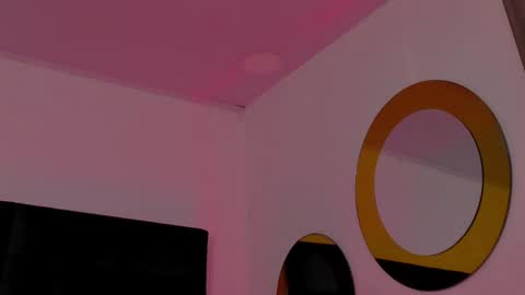 Snapshot of bonniecute_ chatting on 02-05-25, 11:34 online show from 02-05-25, 11:34