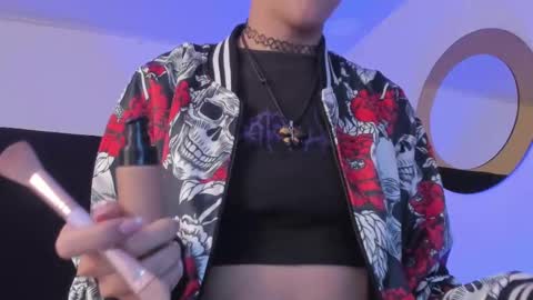 Snapshot of bonniecute_ chatting on 03-01-25, 11:39 online show from 03-01-25, 11:39