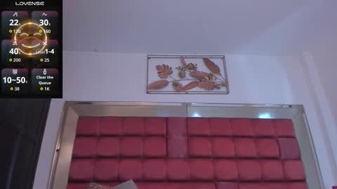 Snapshot of bonniecute_ chatting on 10-02-25, 11:56 online show from 10-02-25, 11:56