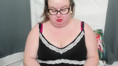 Bonnie online show from 12-09-24, 06:01