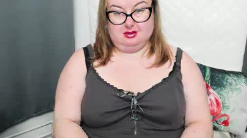 Bonnie online show from 12-21-24, 11:22