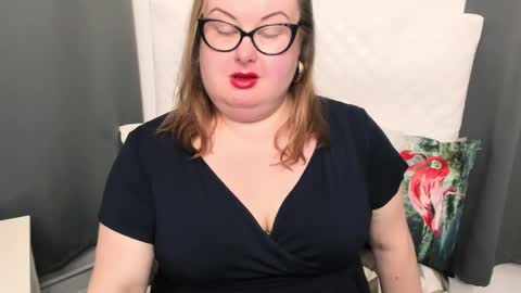 Bonnie online show from 01-27-25, 07:56