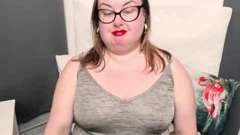 Bonnie online show from 02-04-25, 07:51