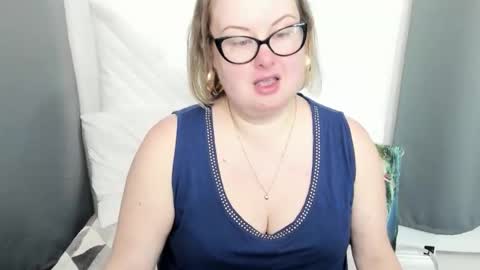 Bonnie online show from 02-02-26, 04:55