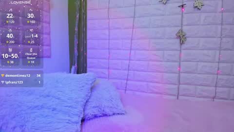 Snapshot of bonnieshyy chatting on 02-14-25, 12:51 Bonnie online show from 02-14-25, 12:51