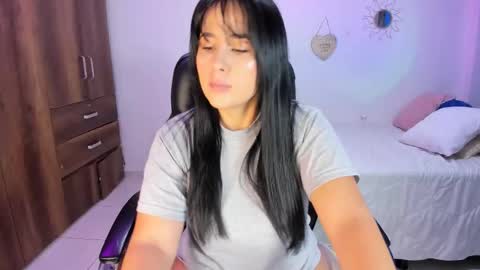 sofia  online show from 01-17-26, 02:38