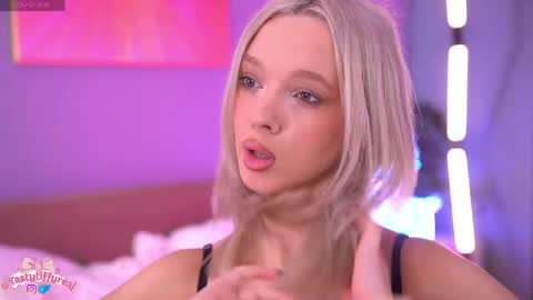 Alina online show from 04-14-26, 09:04