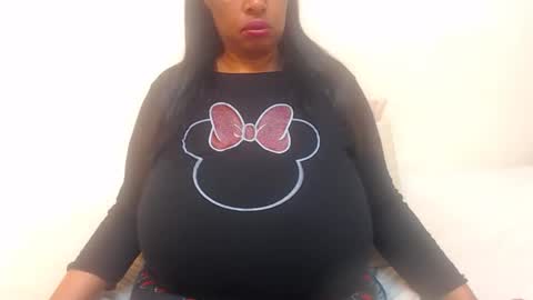 Snapshot of boobyqueen24 chatting on 05-19-26, 10:54 boobyqueen online show from 05-19-26, 10:54