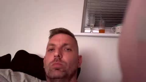 boomf86xxxx online show from 04-18-26, 09:04