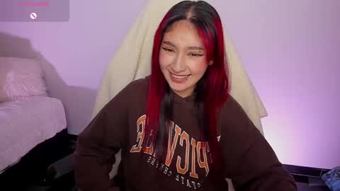 Snapshot of boonie_girl chatting on 12-02-24, 08:30 Booniee online show from 12-02-24, 08:30