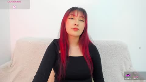 Snapshot of boonie_girl chatting on 01-25-25, 06:23 Booniee online show from 01-25-25, 06:23