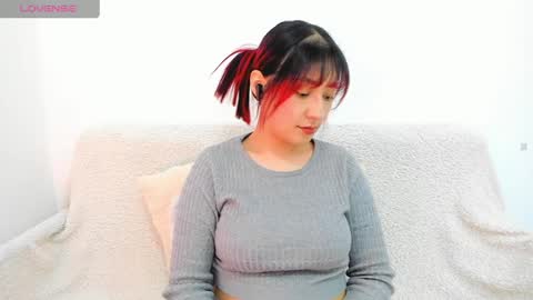 Snapshot of boonie_girl chatting on 01-31-25, 09:05 Booniee online show from 01-31-25, 09:05