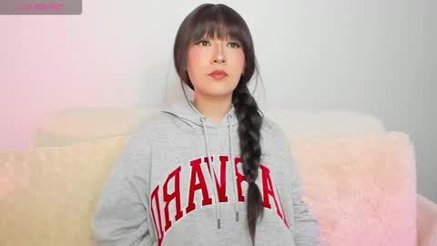 Snapshot of boonie_girl chatting on 11-13-25, 04:22 Booniee online show from 11-13-25, 04:22