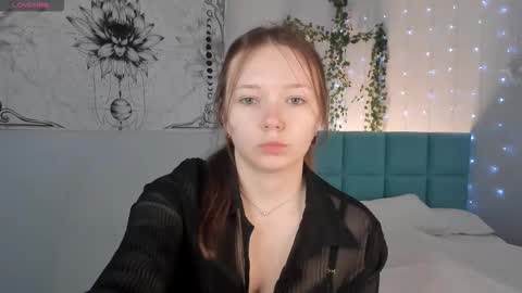 Milena online show from 03-19-26, 02:59