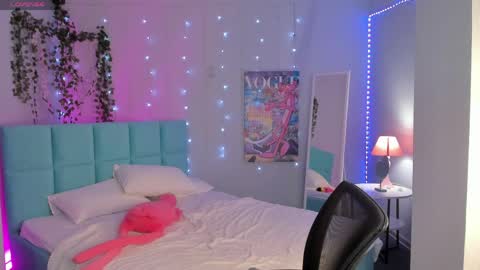 Milena online show from 03-27-26, 08:26