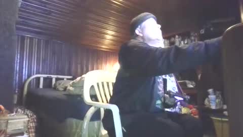 Booshwa online show from 12-22-25, 07:49