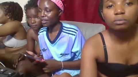 Snapshot of bootie_caramel chatting on 02-24-25, 09:31 bootie_caramel online show from 02-24-25, 09:31