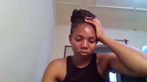 Snapshot of bootie_caramel chatting on 09-29-25, 09:14 bootie_caramel online show from 09-29-25, 09:14