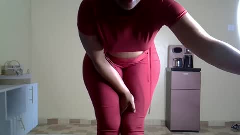 Snapshot of bootieshakess chatting on 02-23-25, 07:33 bootieshakess online show from 02-23-25, 07:33