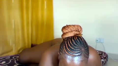 sandrah online show from 01-12-25, 04:18