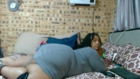 Snapshot of bootytwerkxxx chatting on 06-11-26, 08:51 bootytwerkxxx online show from 06-11-26, 08:51