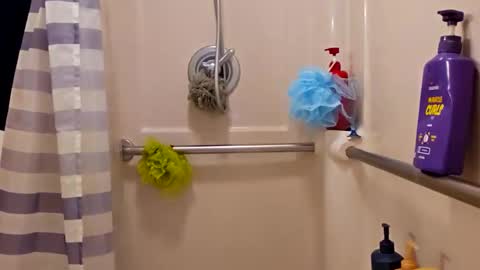 bootywhoknows online show from 02-14-26, 07:10