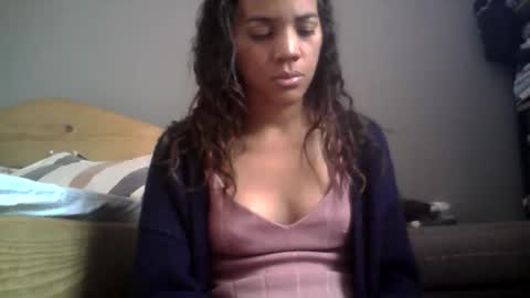 Snapshot of boozyart chatting on 10-21-25, 08:04 boozyArt online show from 10-21-25, 08:04