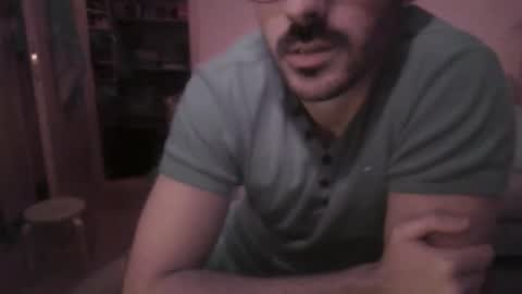 Bored Boy Kinks online show from 11-14-25, 07:01
