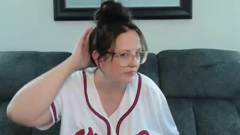 boredbustyhousewife online show from 05-19-26, 03:29