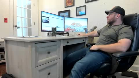 Boredhorndog online show from 02-20-25, 04:14