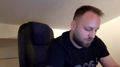 hugo online show from 05-07-26, 04:34