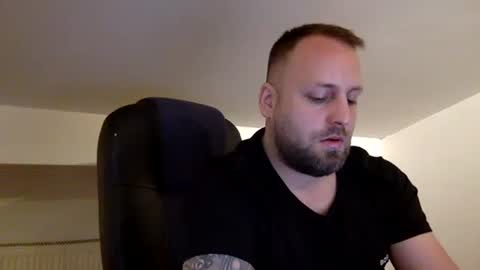 hugo online show from 05-15-26, 12:28