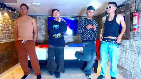 THOMAS AND DAMIAND online show from 09-22-25, 04:47