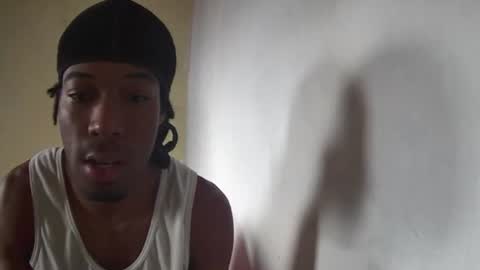 Snapshot of boss_playa98 chatting on 06-17-26, 05:25 boss_playa98 online show from 06-17-26, 05:25