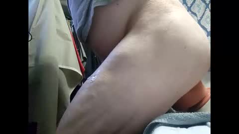 Snapshot of bothways619 chatting on 11-26-25, 12:44 Bothways619 online show from 11-26-25, 12:44