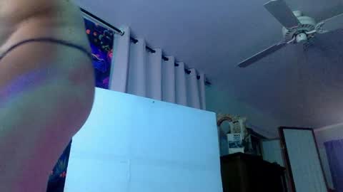 Snapshot of bottomboo7 chatting on 01-16-25, 01:04 Bottomboo7 online show from 01-16-25, 01:04