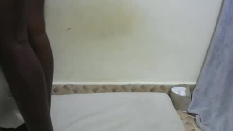 Snapshot of bouncy_vee chatting on 03-03-25, 11:22 bouncy_vee online show from 03-03-25, 11:22