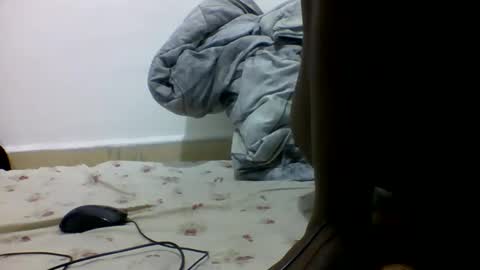 Snapshot of bouncy_vee chatting on 02-28-26, 12:17 bouncy_vee online show from 02-28-26, 12:17