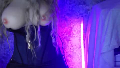 Alexandra - Alexandra trans crossdresser bigtits sissy crossdresser lovense sissy CHEAP THRILLS online show from 11-11-25, 09:42