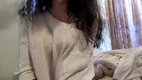 Snapshot of bouncyqueenmajesty chatting on 03-10-25, 05:39 Bouncy Queen Majesty online show from 03-10-25, 05:39