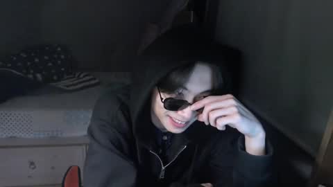 boxman556990 online show from 12-05-24, 08:44