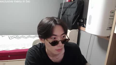 boxman556990 online show from 09-20-25, 01:50