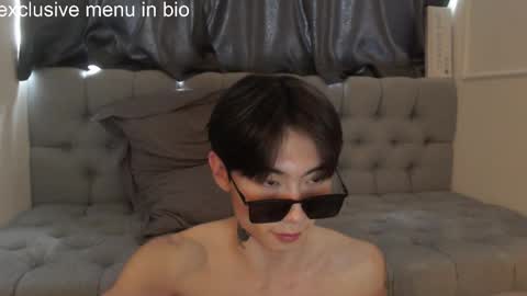 boxman556990 online show from 11-19-25, 06:02