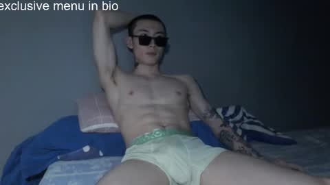 Snapshot of boxman556990 chatting on 06-17-26, 12:29 boxman556990 online show from 06-17-26, 12:29