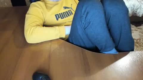 BoyApollon online show from 12-19-25, 07:21