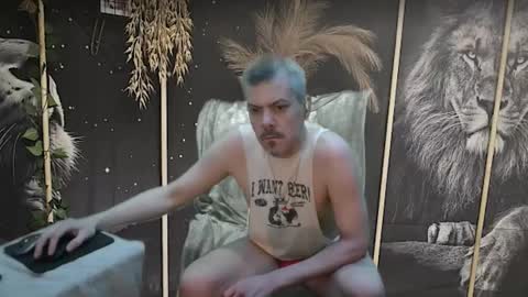 Snapshot of boyblond36 chatting on 02-01-26, 05:28 Slutty Stud online show from 02-01-26, 05:28