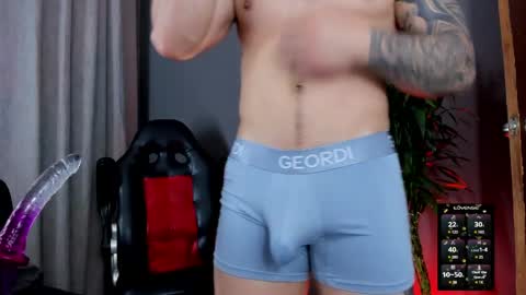 boyc02_ online show from 05-19-26, 01:56